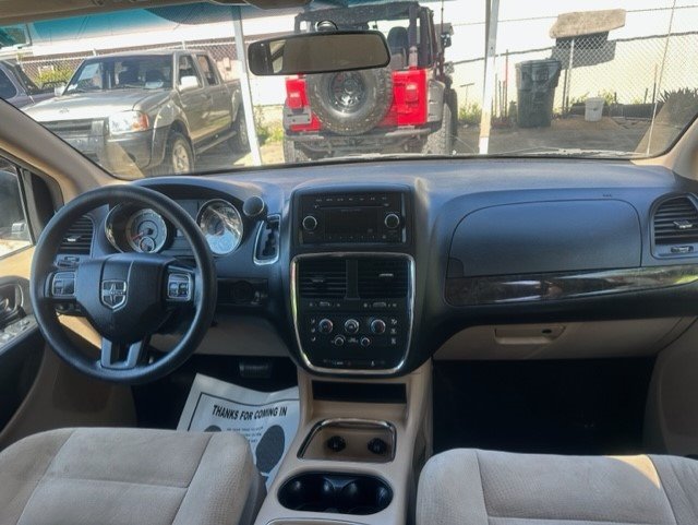 2015 Dodge Grand Caravan SXT photo