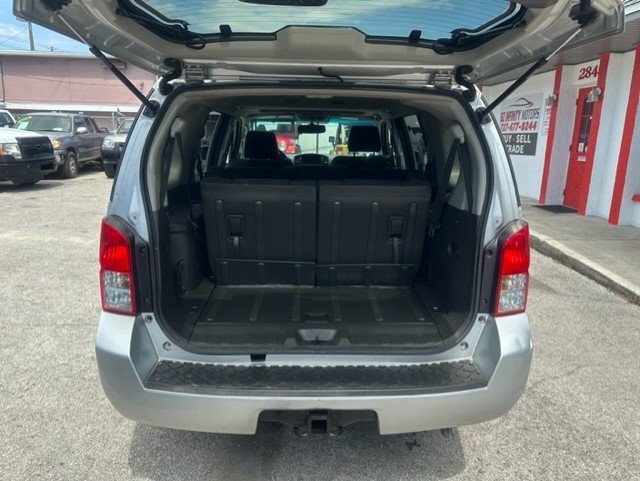 2008 Nissan Pathfinder S photo