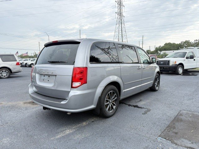 2015 Dodge Grand Caravan - $9,888