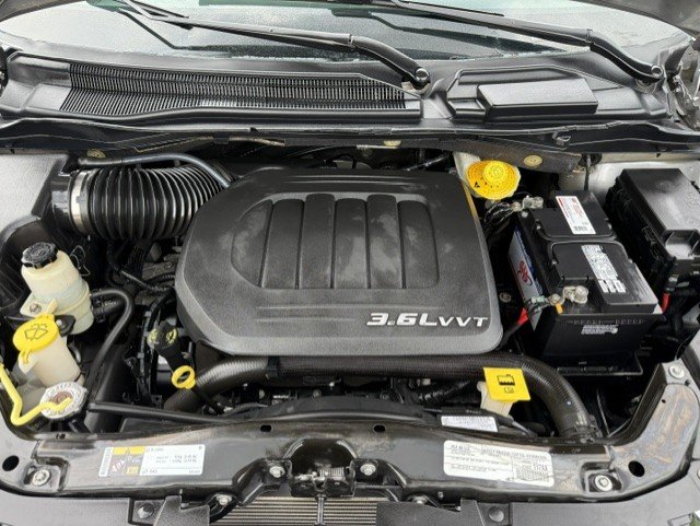 2015 Dodge Grand Caravan - $9,888
