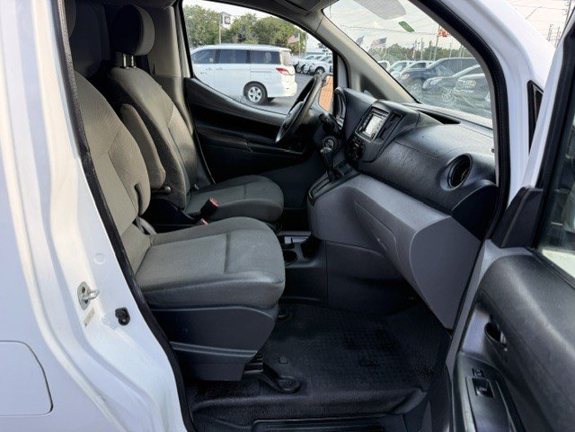 2015 Nissan NV200 - $5,888