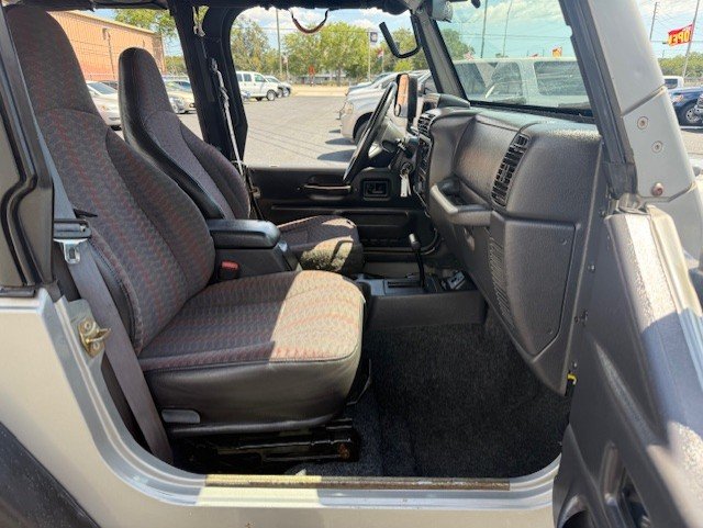 2000 Jeep Wrangler - $6,888