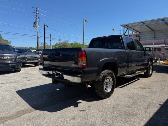 2005 GMC Sierra 2500HD - $7,888