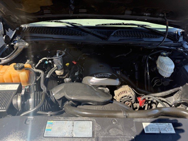 2005 GMC Sierra 2500HD - $7,888