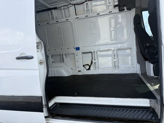 2015 Mercedes-Benz Sprinter - $10,888