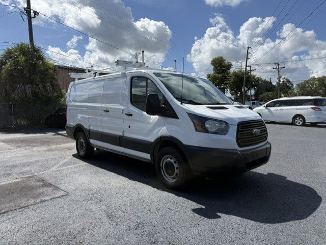 2017 Ford Transit - $10,888