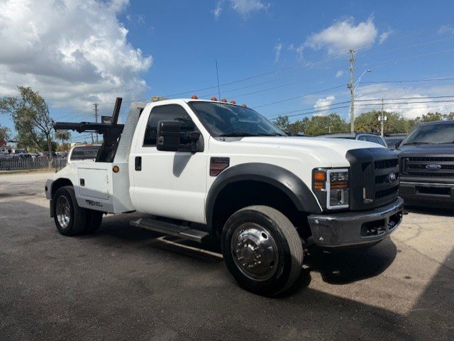 2008 Ford F-550 - $33,888