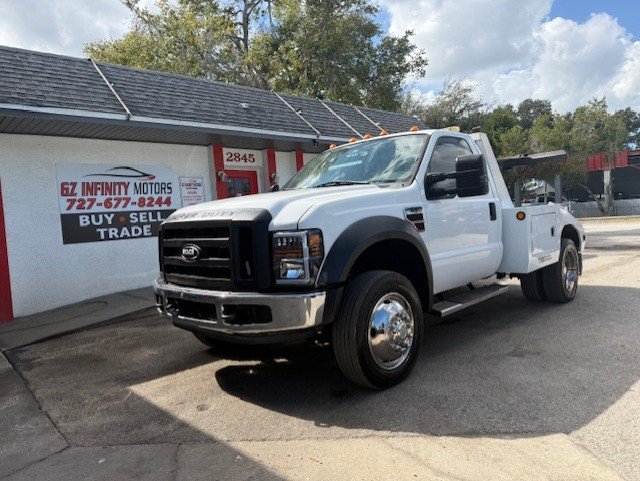 2008 Ford F-550 - $33,888