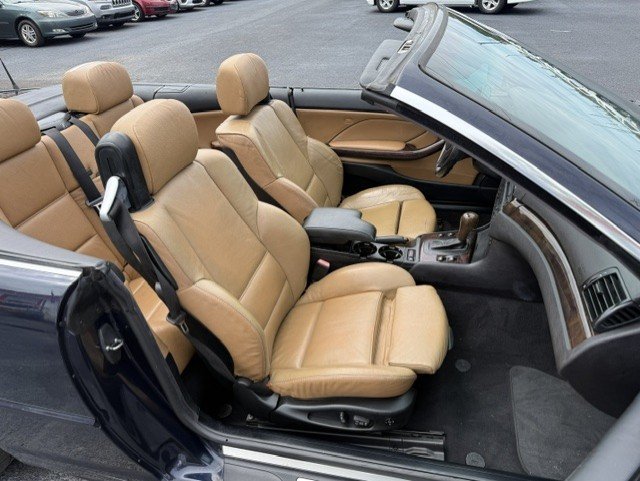 2006 BMW 325ci - $7,888