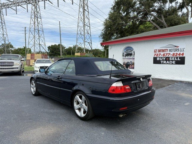 2006 BMW 325ci - $7,888