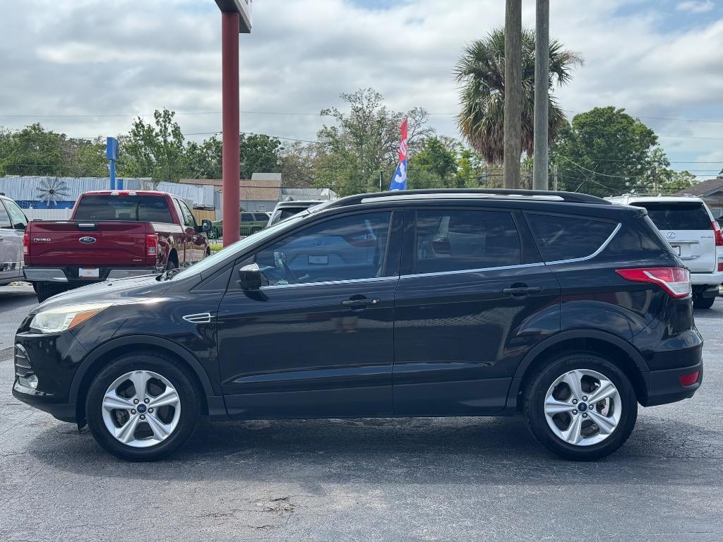 2016 Ford Escape SE photo
