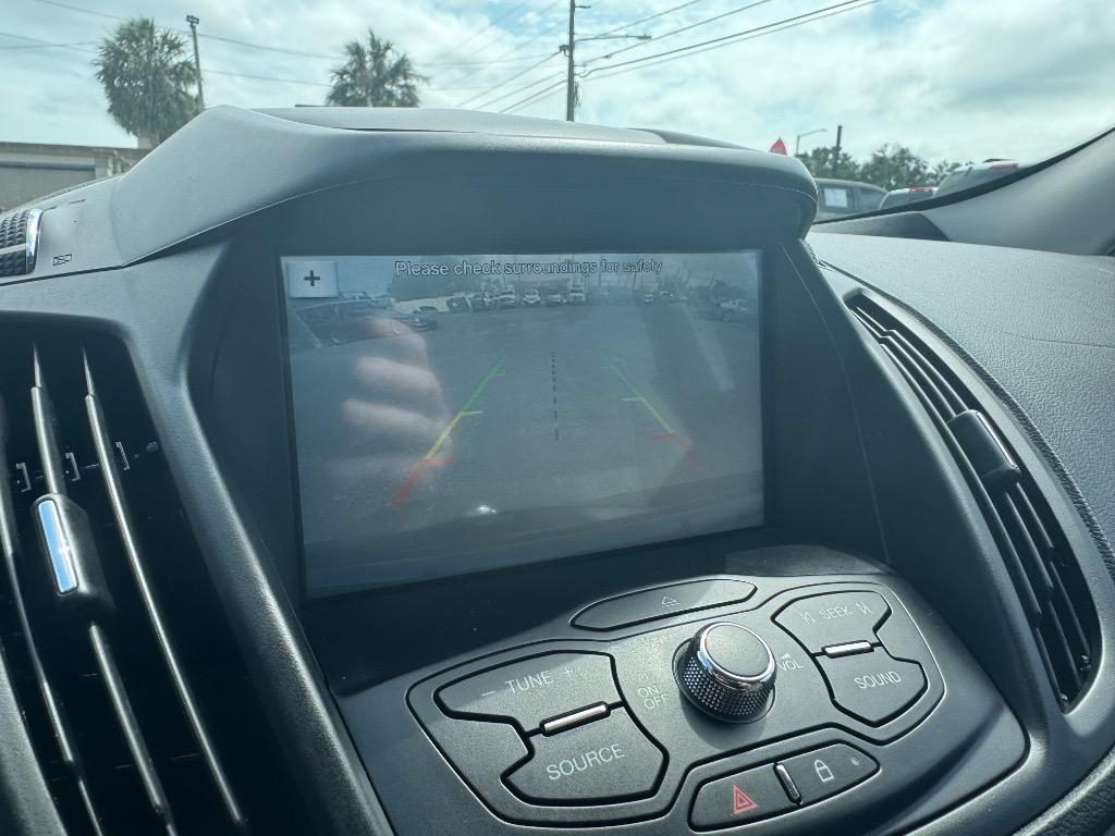 2016 Ford Escape SE photo