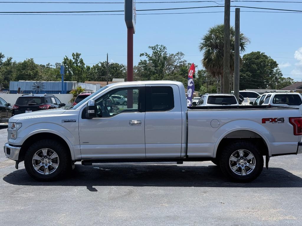 2017 Ford F150 Lariat photo