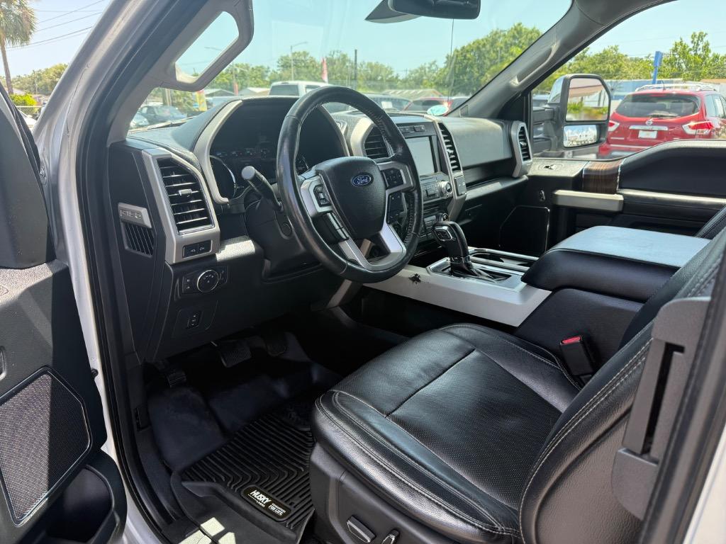 2017 Ford F150 Lariat photo