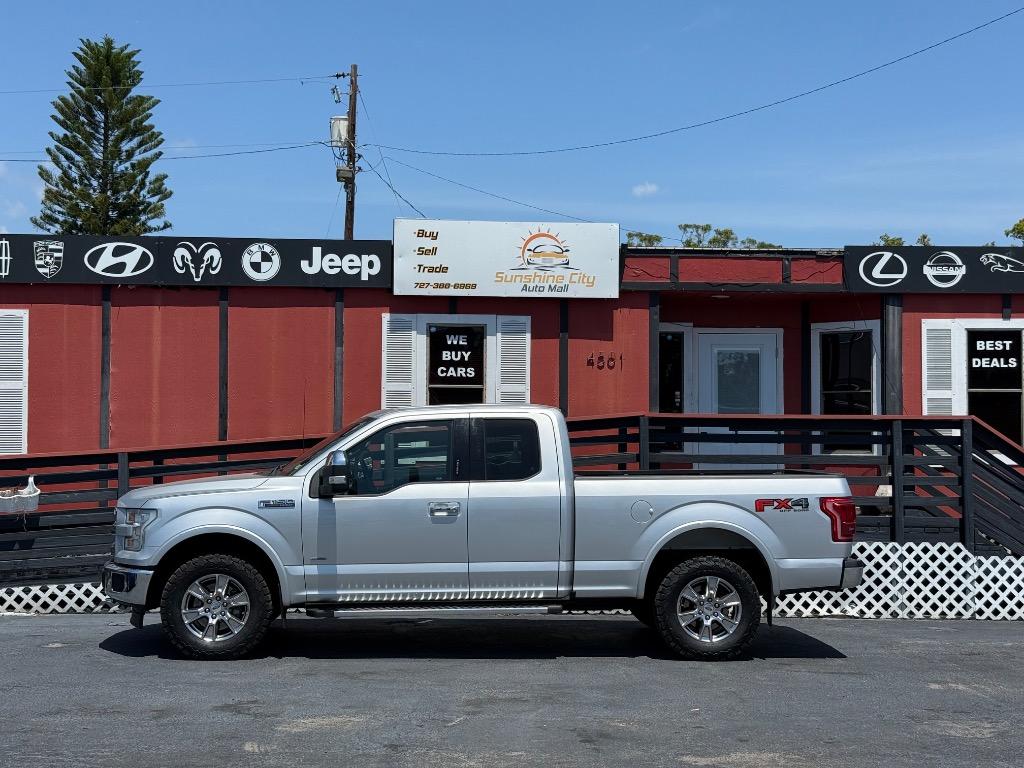 2017 Ford F150 Lariat photo