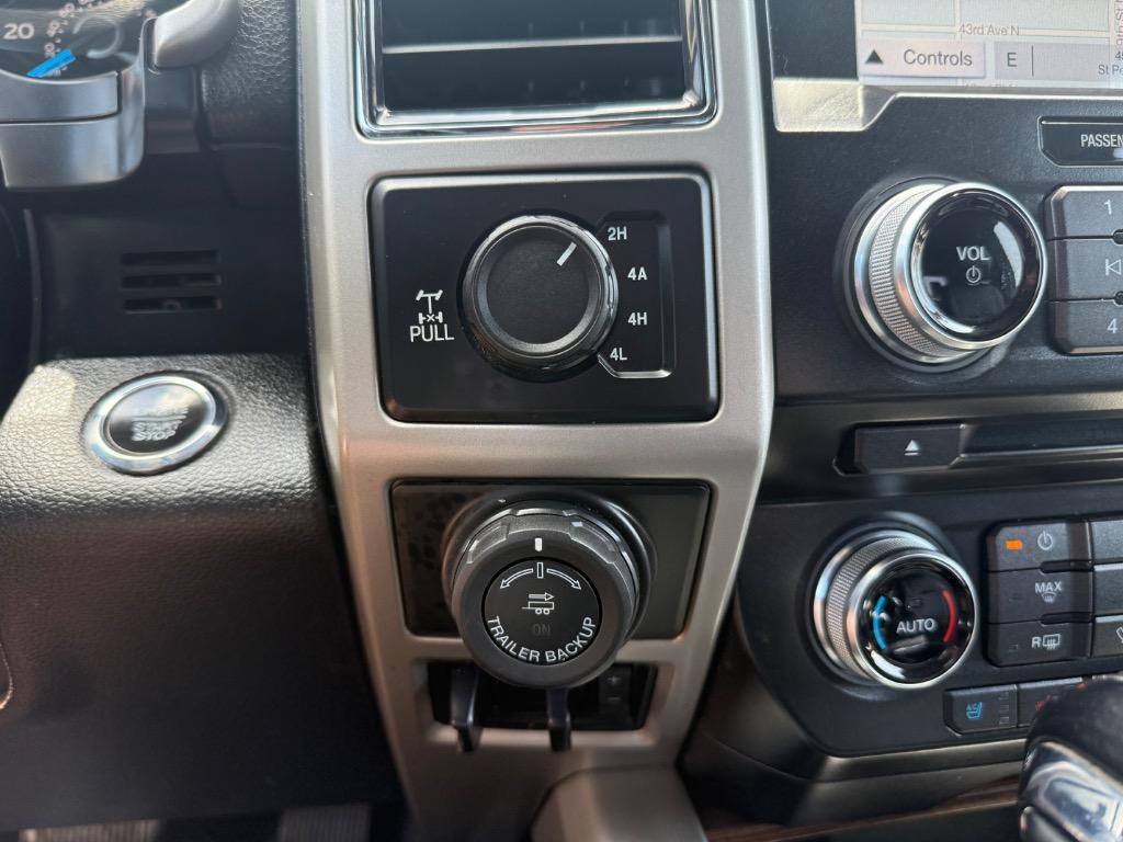 2017 Ford F150 Lariat photo