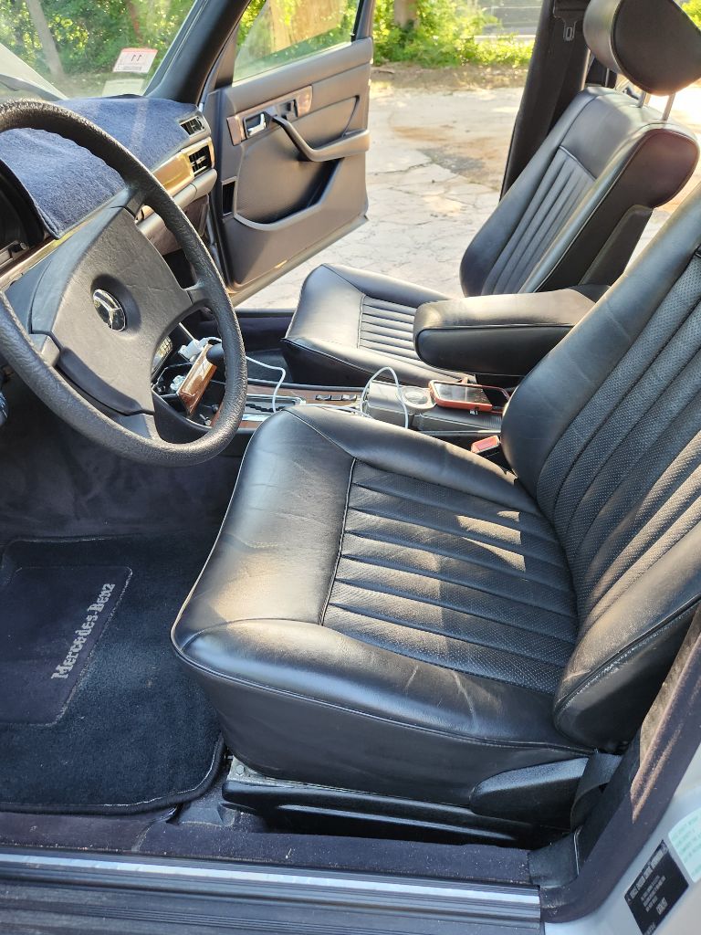 1985 MERCEDES-BEN 380 SERIES           - $10,000