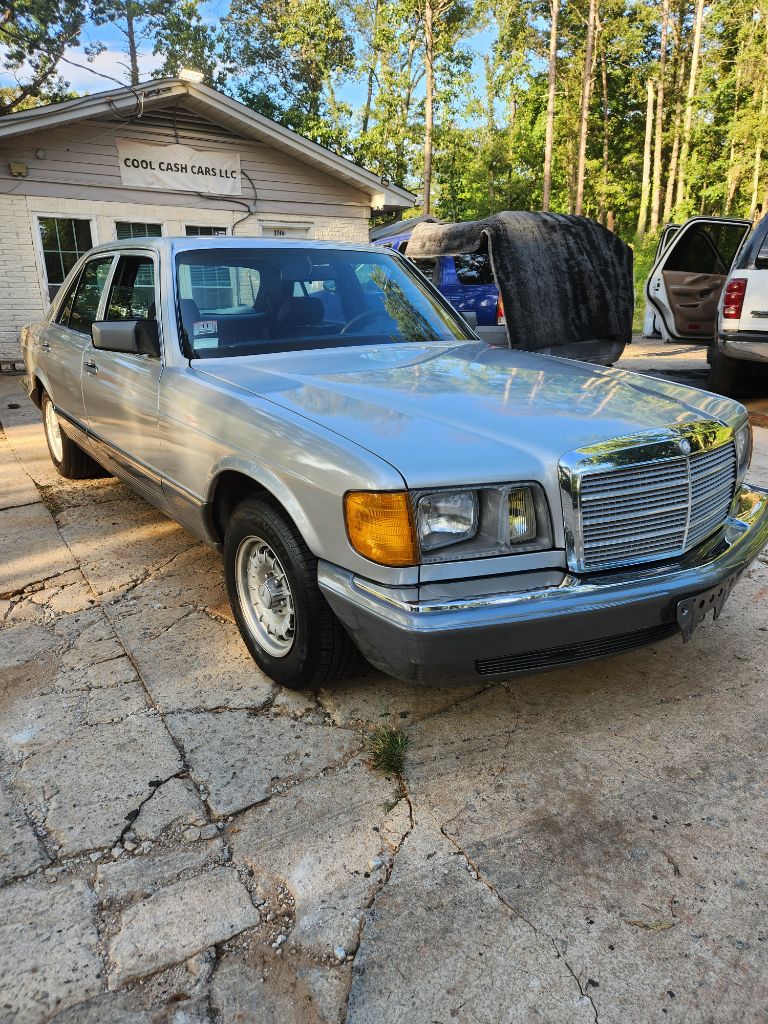 1985 MERCEDES-BEN 380 SERIES           - $10,000