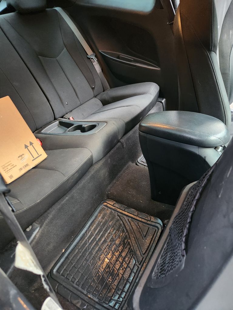 2014 Hyundai Veloster - $2,500