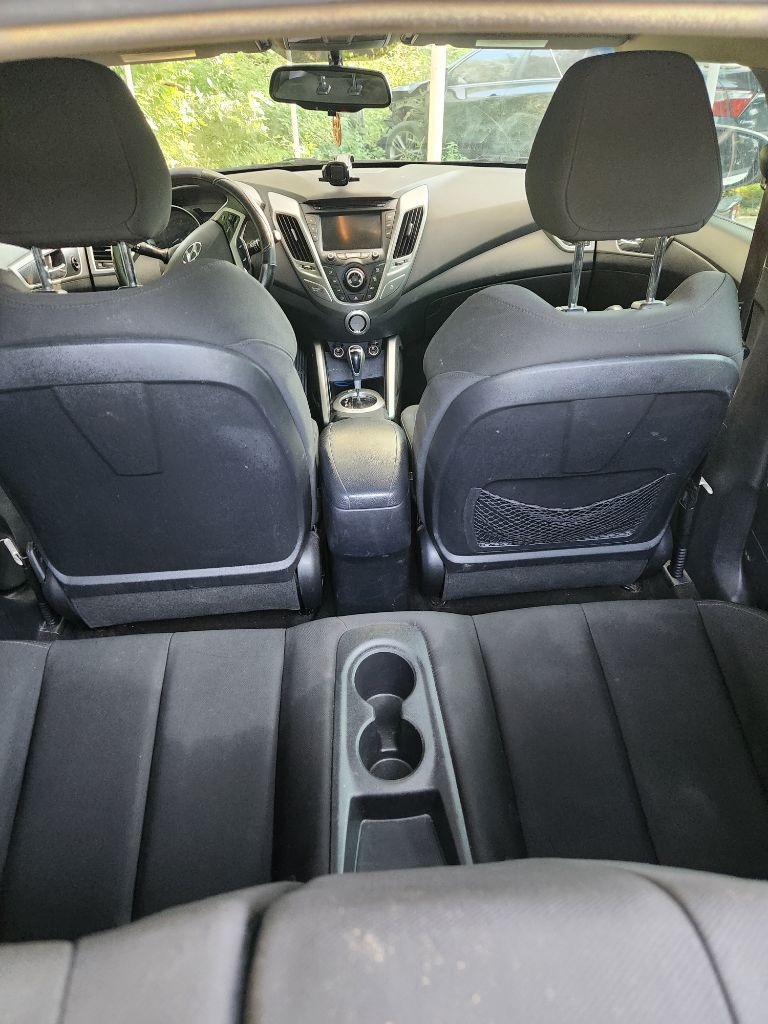 2014 Hyundai Veloster - $2,500