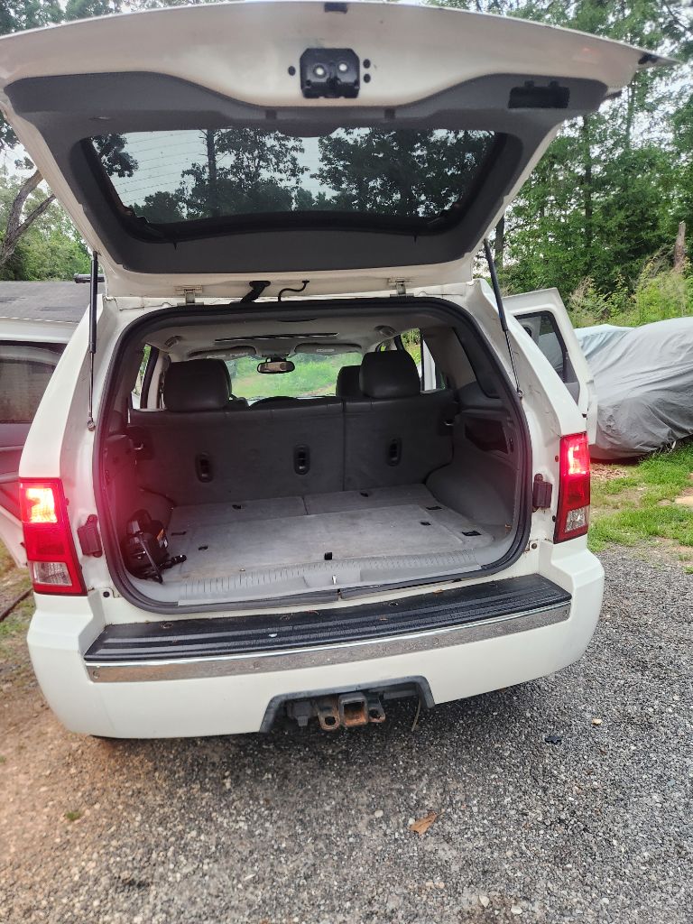 2006 Jeep Cherokee - $4,444