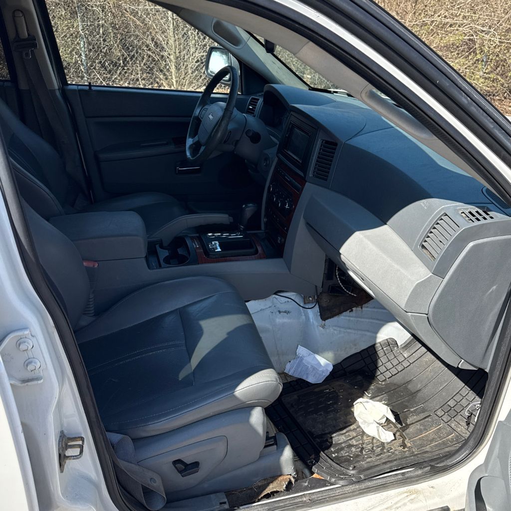 2006 Jeep Cherokee - $4,444