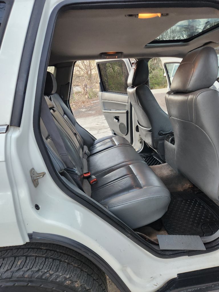 2006 Jeep Cherokee - $4,444