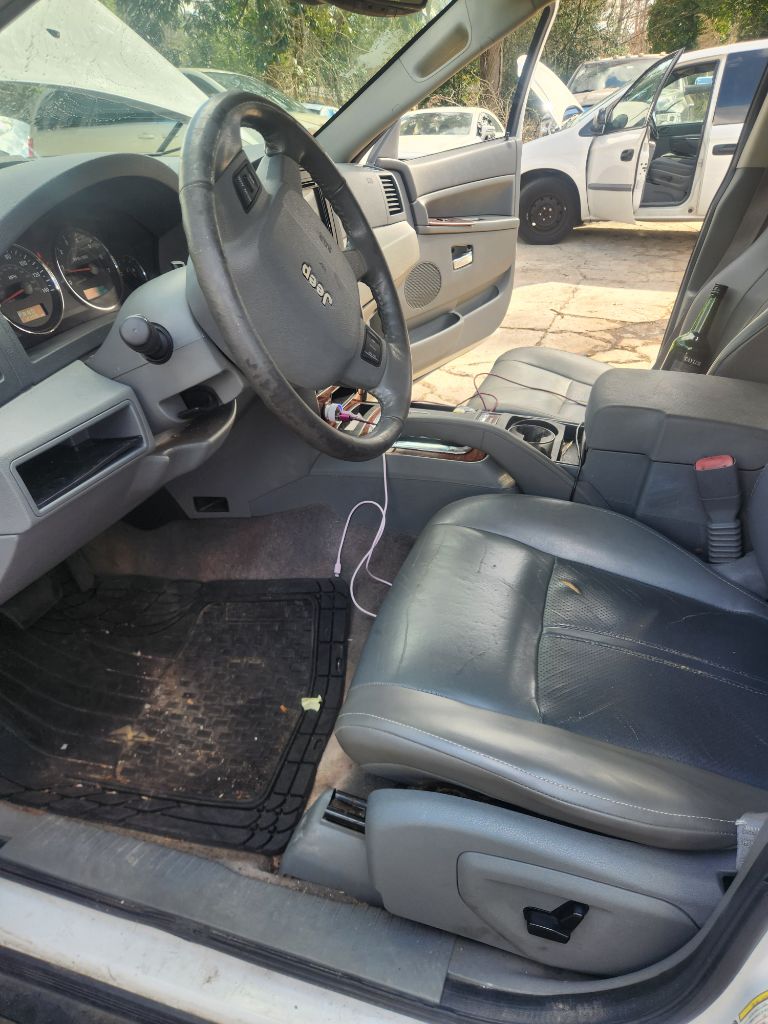 2006 Jeep Cherokee - $4,444