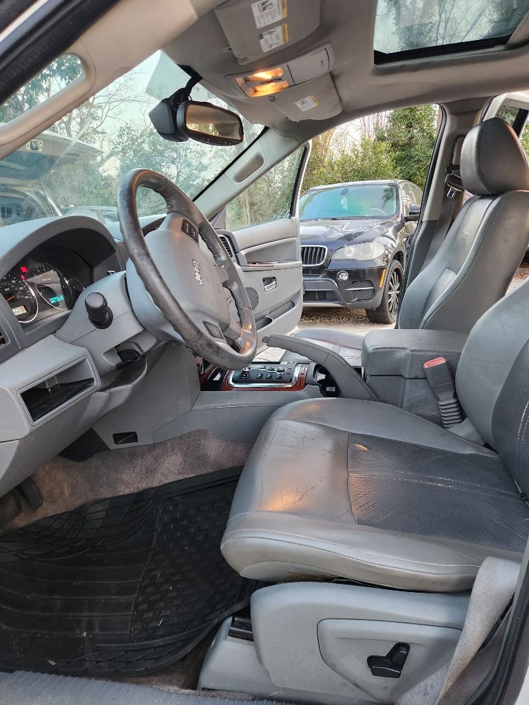 2006 Jeep Cherokee - $4,444