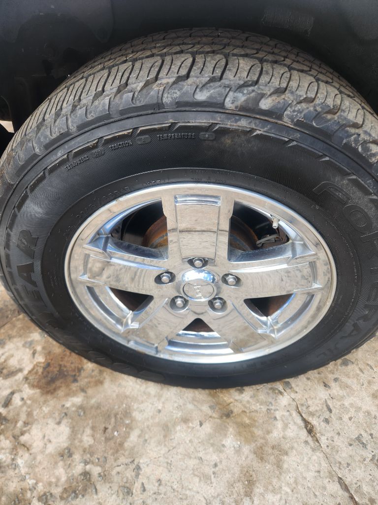 2006 Jeep Cherokee - $4,444
