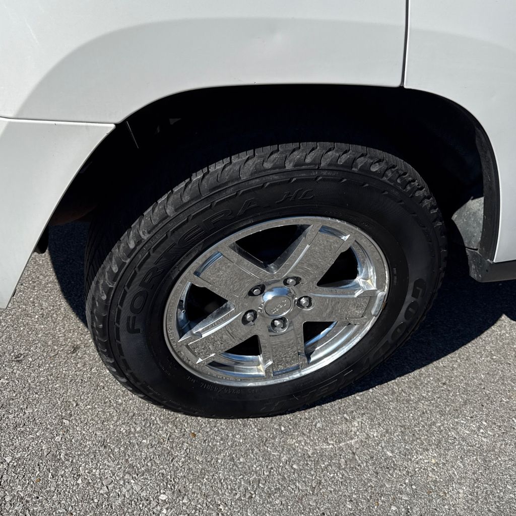 2006 Jeep Cherokee - $4,444