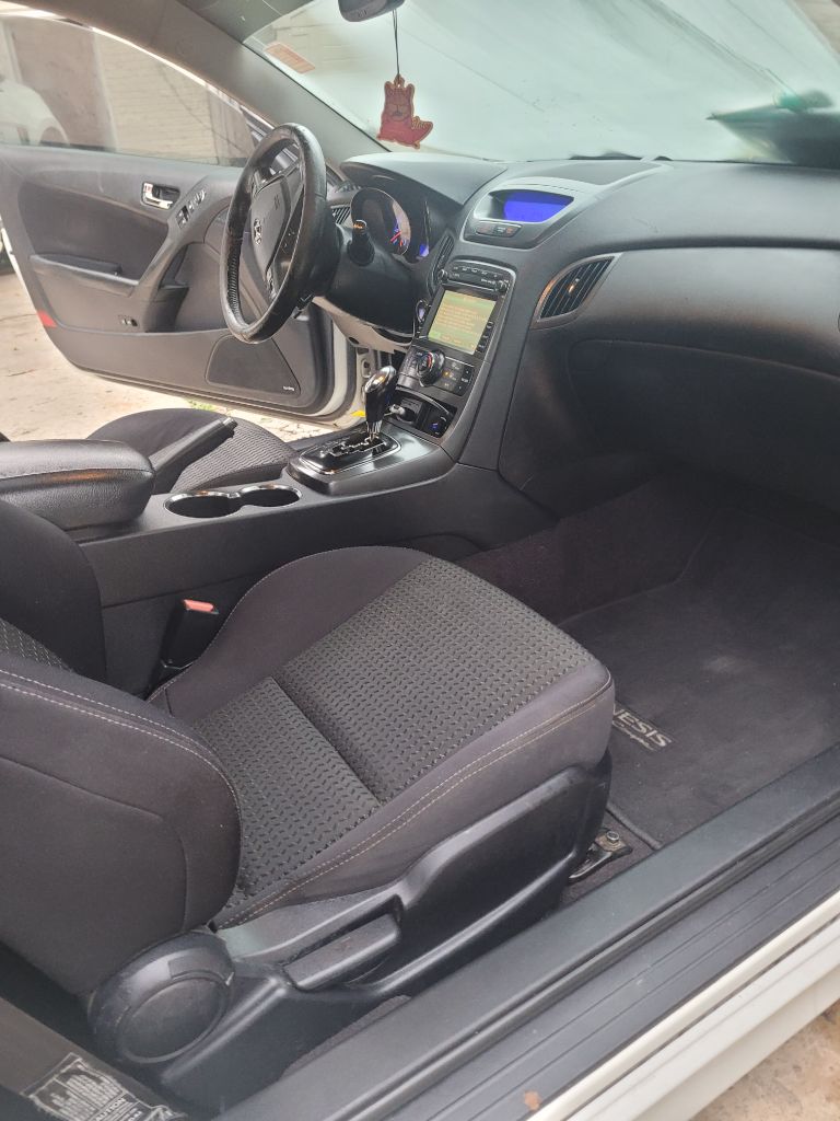 2012 Hyundai Genesis - $5,000