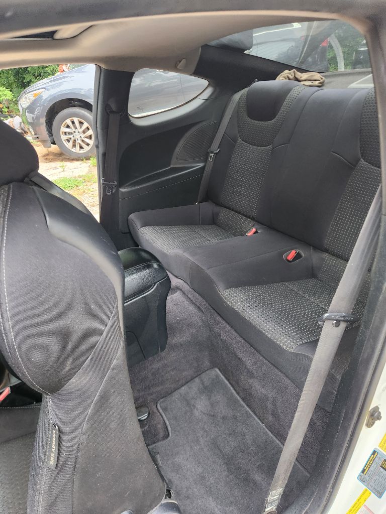2012 Hyundai Genesis - $5,000