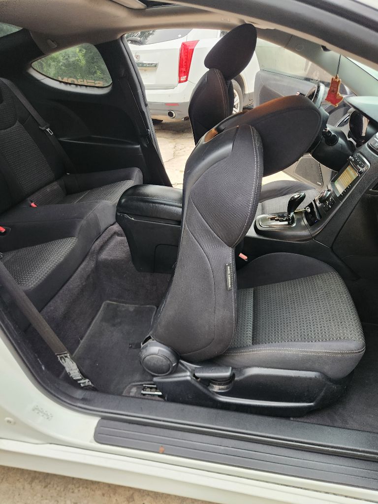 2012 Hyundai Genesis - $5,000