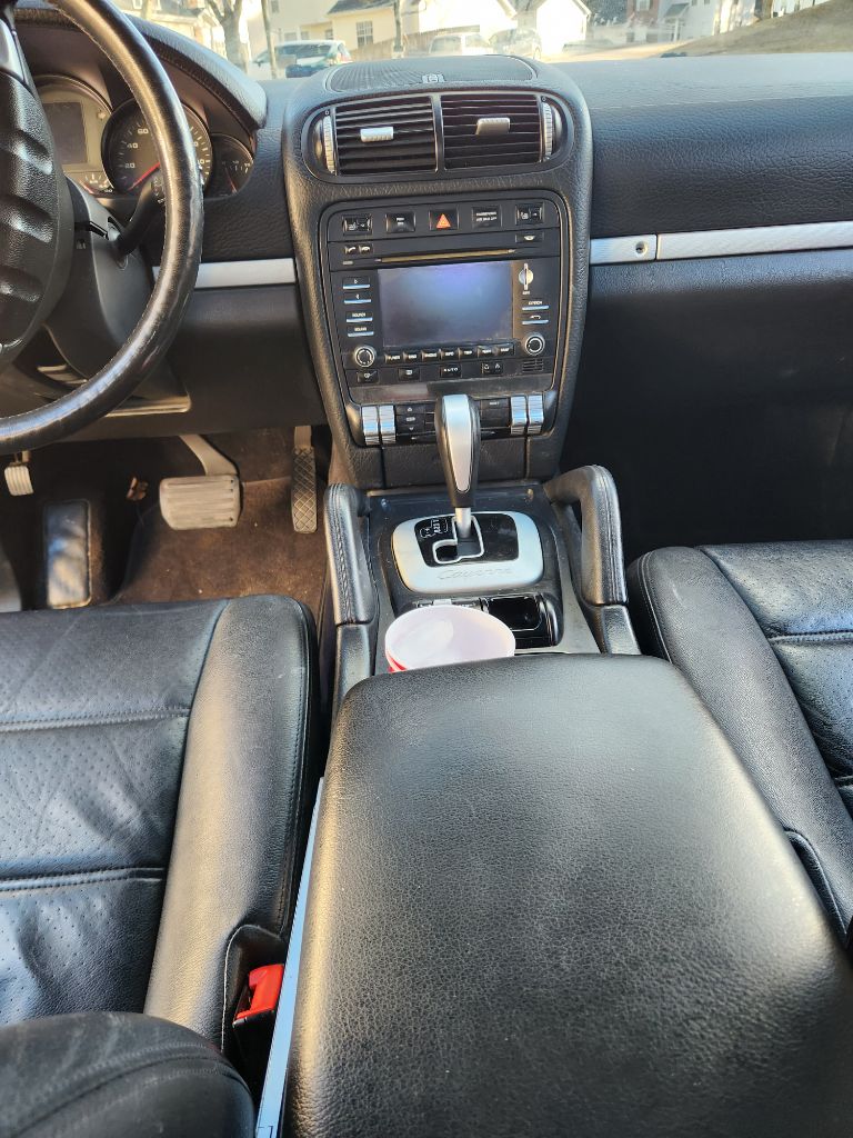 2009 Porsche Cayenne photo