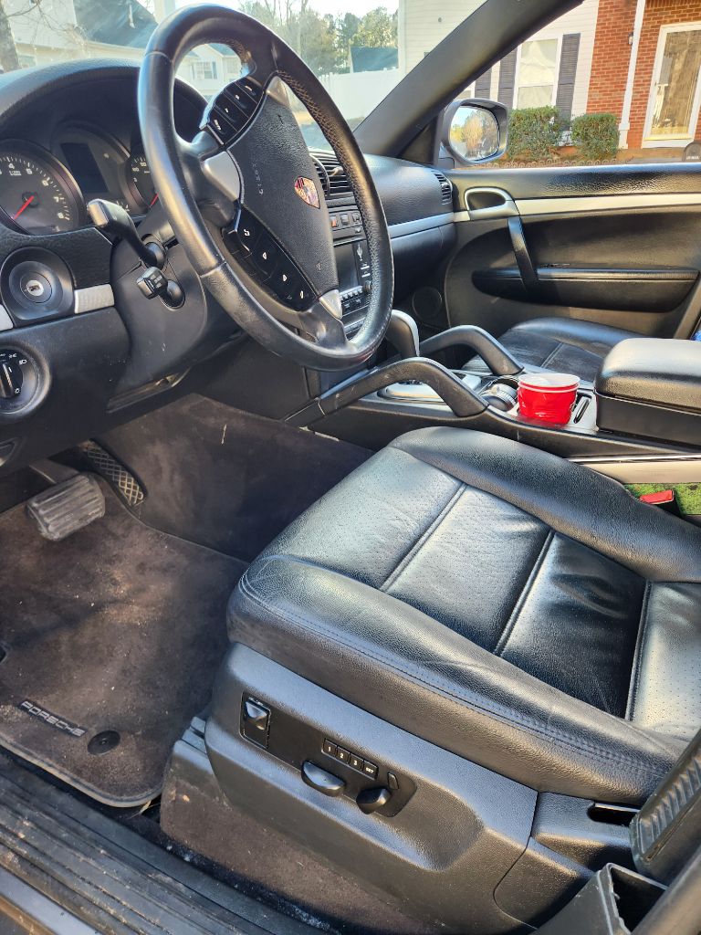 2009 Porsche Cayenne photo