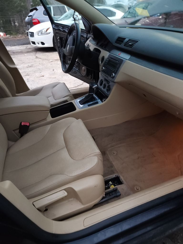 2007 Volkswagen Passat Value Edition photo