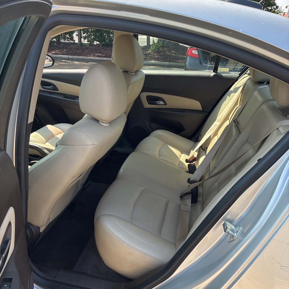 2015 Chevrolet Cruze - $6,500