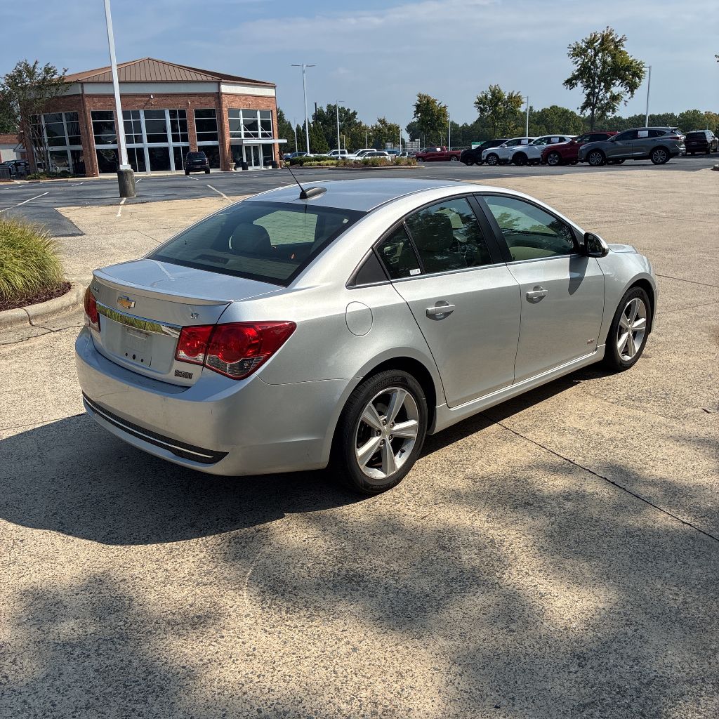 2015 Chevrolet Cruze - $6,500