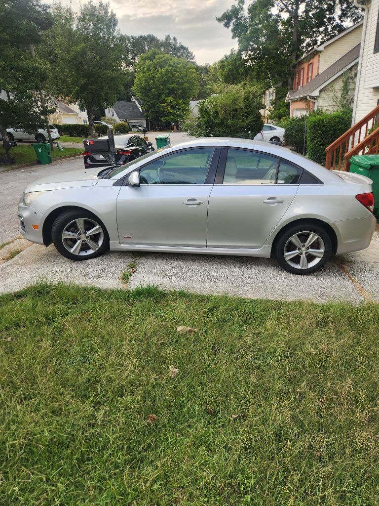 2015 Chevrolet Cruze - $6,500
