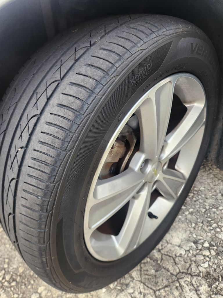 2015 Chevrolet Cruze - $6,500