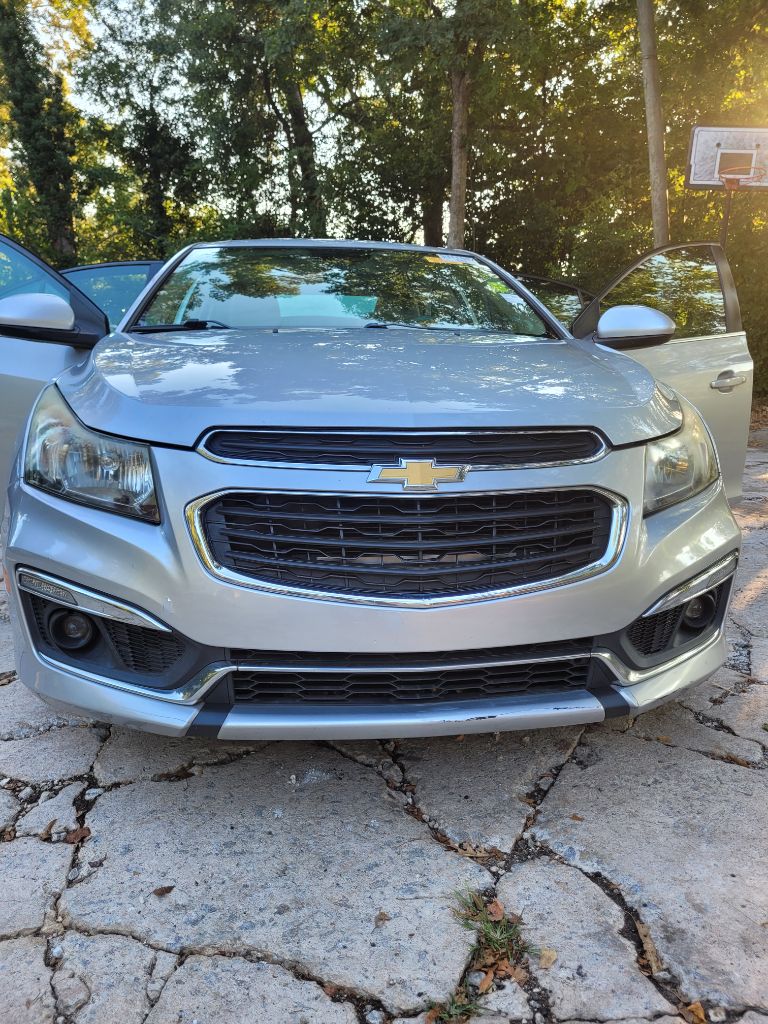 2015 Chevrolet Cruze - $6,500