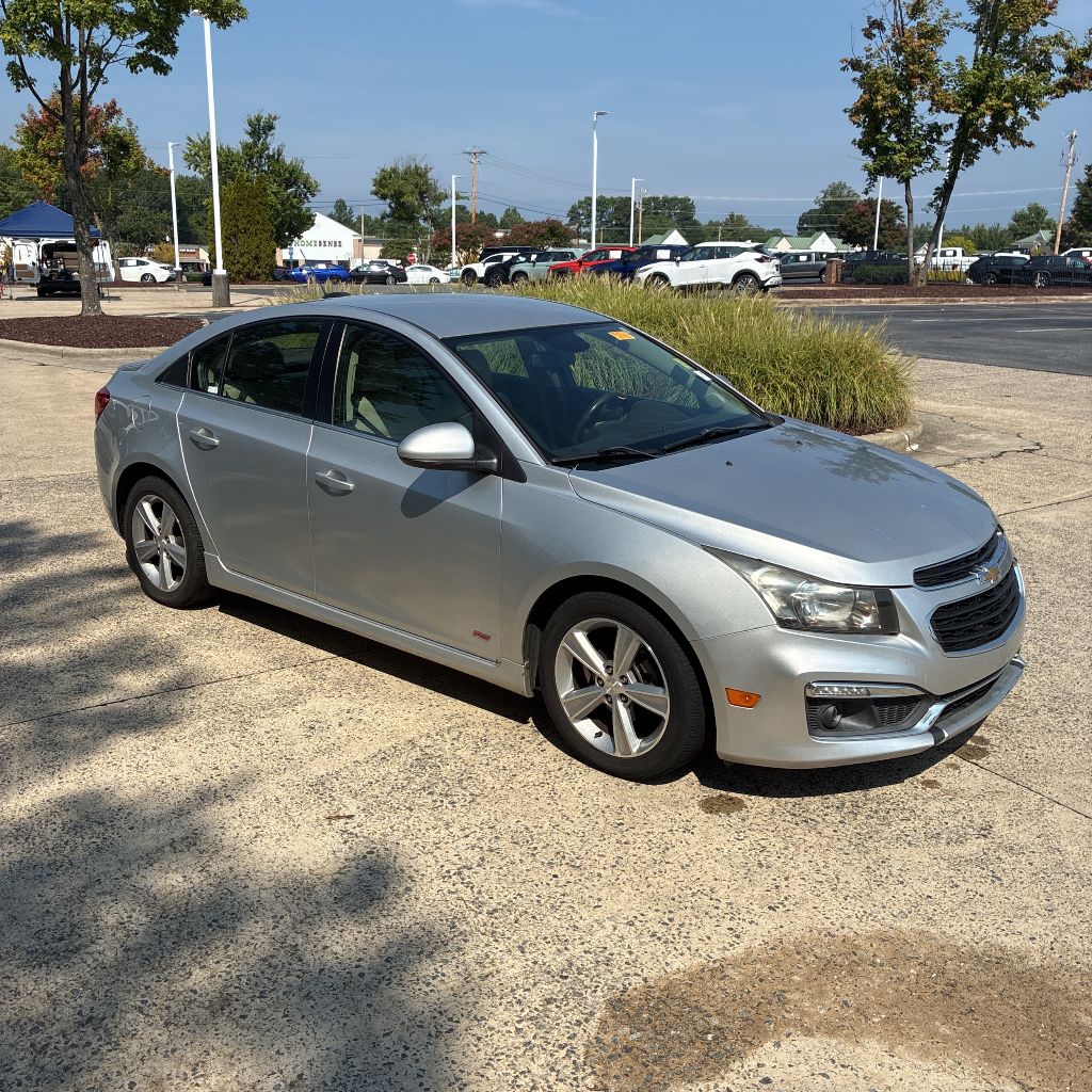 2015 Chevrolet Cruze - $6,500