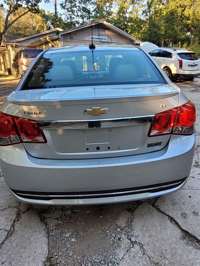 2015 Chevrolet Cruze - $6,500