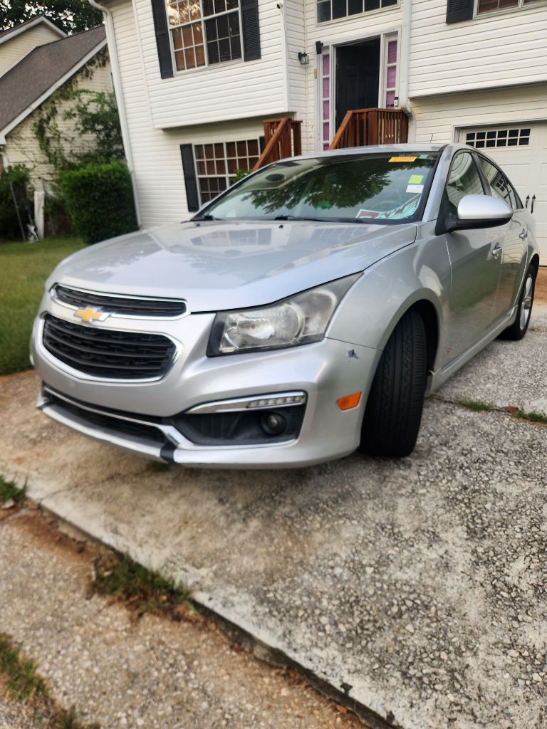 2015 Chevrolet Cruze - $6,500