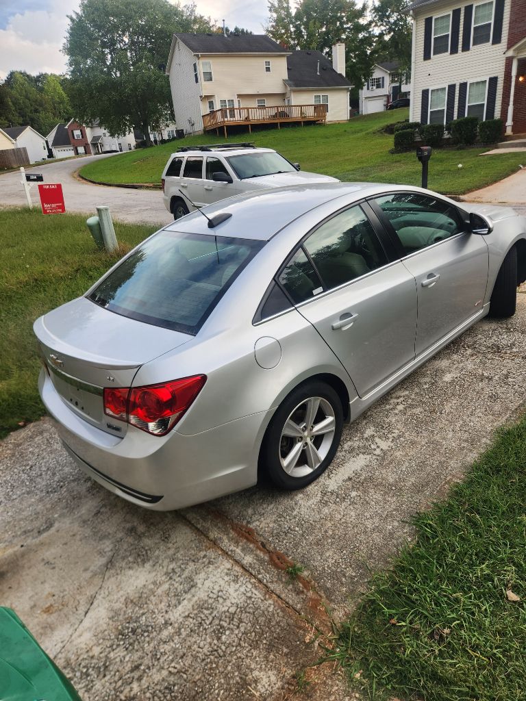 2015 Chevrolet Cruze - $6,500