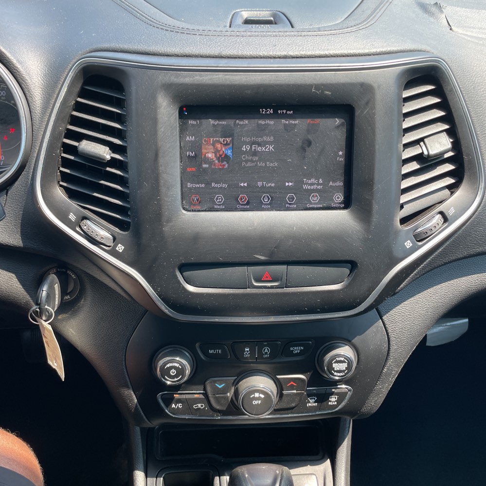 2019 Jeep Cherokee - $7,500