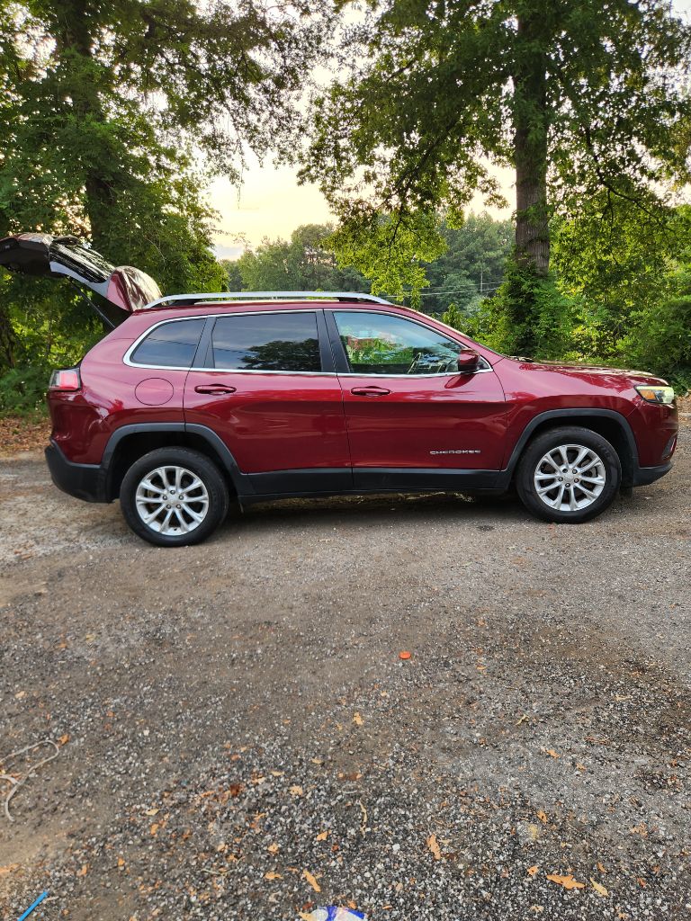 2019 Jeep Cherokee - $10,000
