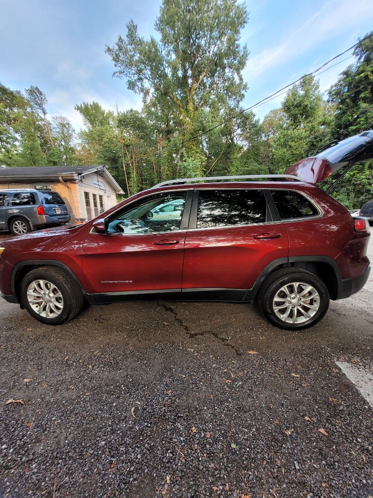2019 Jeep Cherokee - $10,000