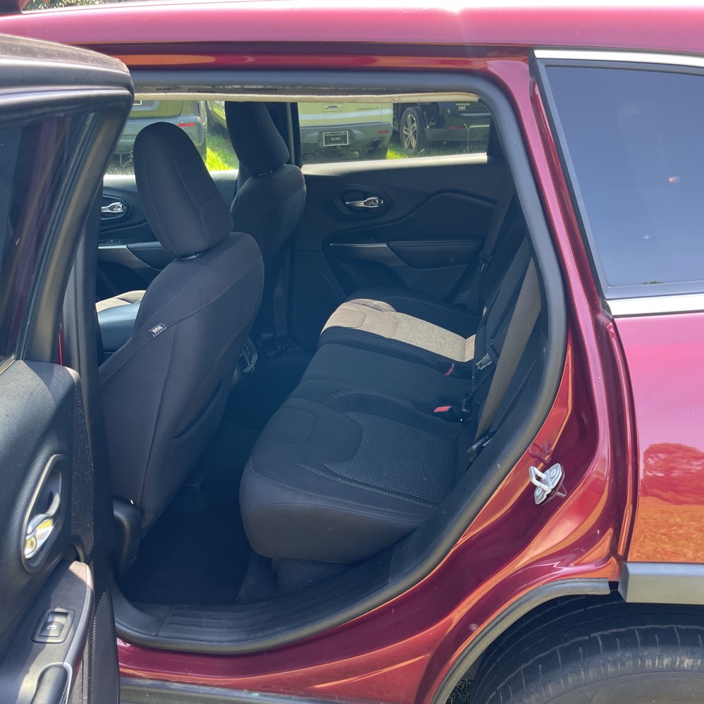 2019 Jeep Cherokee - $7,500